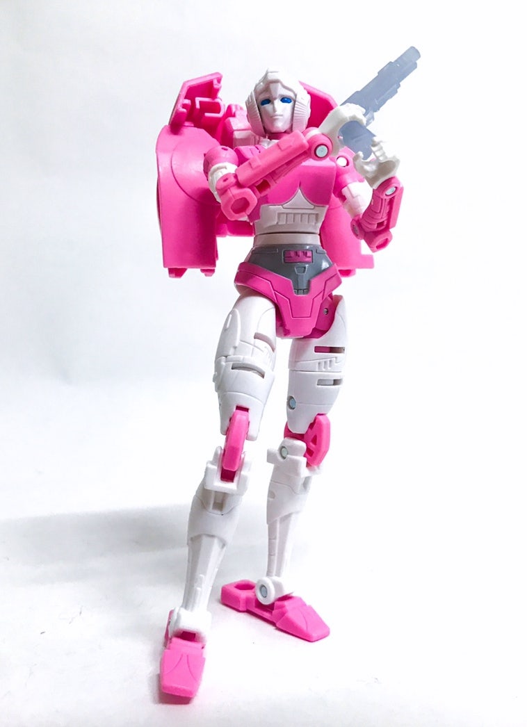 트랜스포머 워 포 사이버트론 WFC 킹덤 디럭스클래스 알씨 : 네이버 블로그