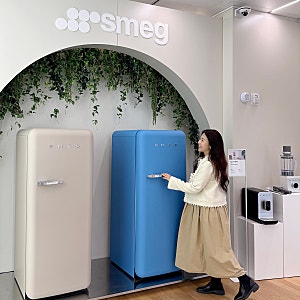 주방 인테리어 진심이라면 스메그 냉장고 & 진공 고속블렌더 추천!