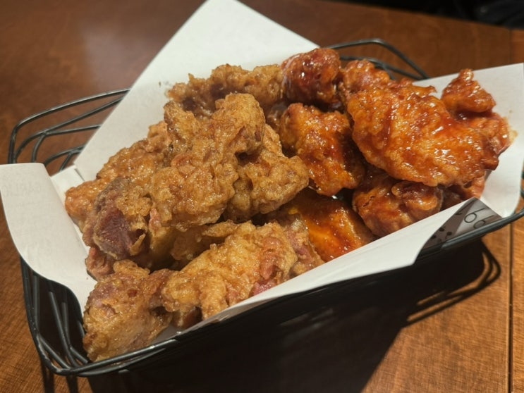  [교촌치킨] 성남 모란역 축구 보기 좋은 치킨집 교촌반반 국물맵떡