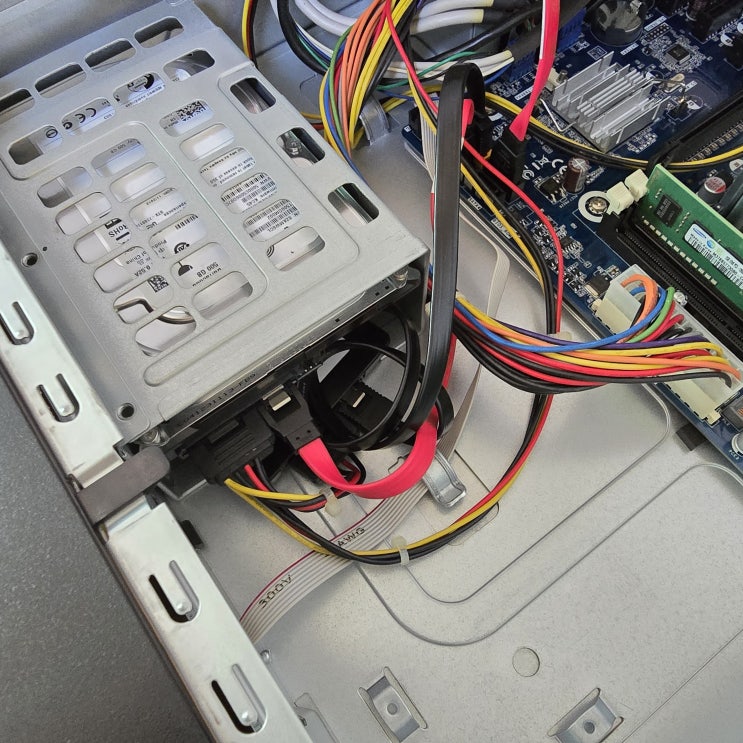  정릉동 컴퓨터수리 성북동 출장 삼성 DM300S1A-A14S 컴퓨터 인터넷 속도 느림 SSD 설치