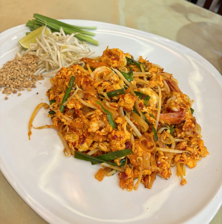  푸켓 빠통 비치 팜스 마사지, 사보이 씨푸드 레스토랑