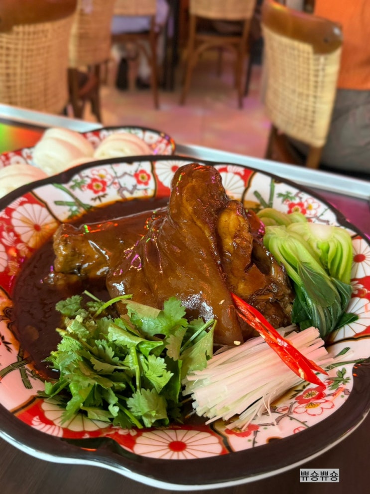  성수 맛집 뚝섬역 맛집 동파육 티엔티엔