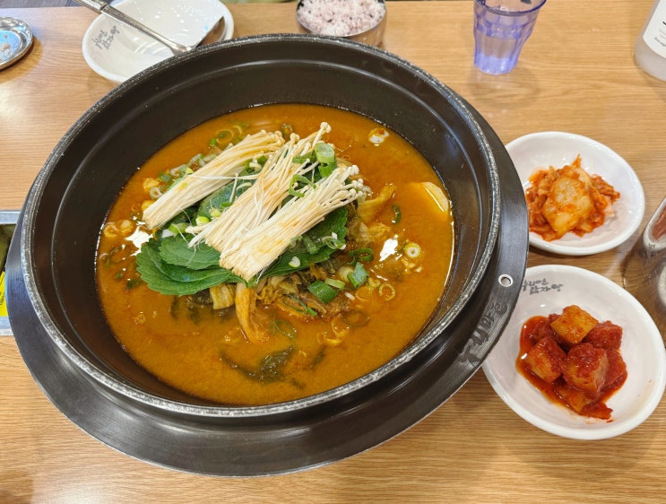 포항 감자탕 누리마을 장성점 가족 모임에 좋아요
