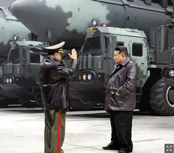 북한, “<b>러시아 파병 사실상</b> 시인…그런 일 있다면 국제 규범... 