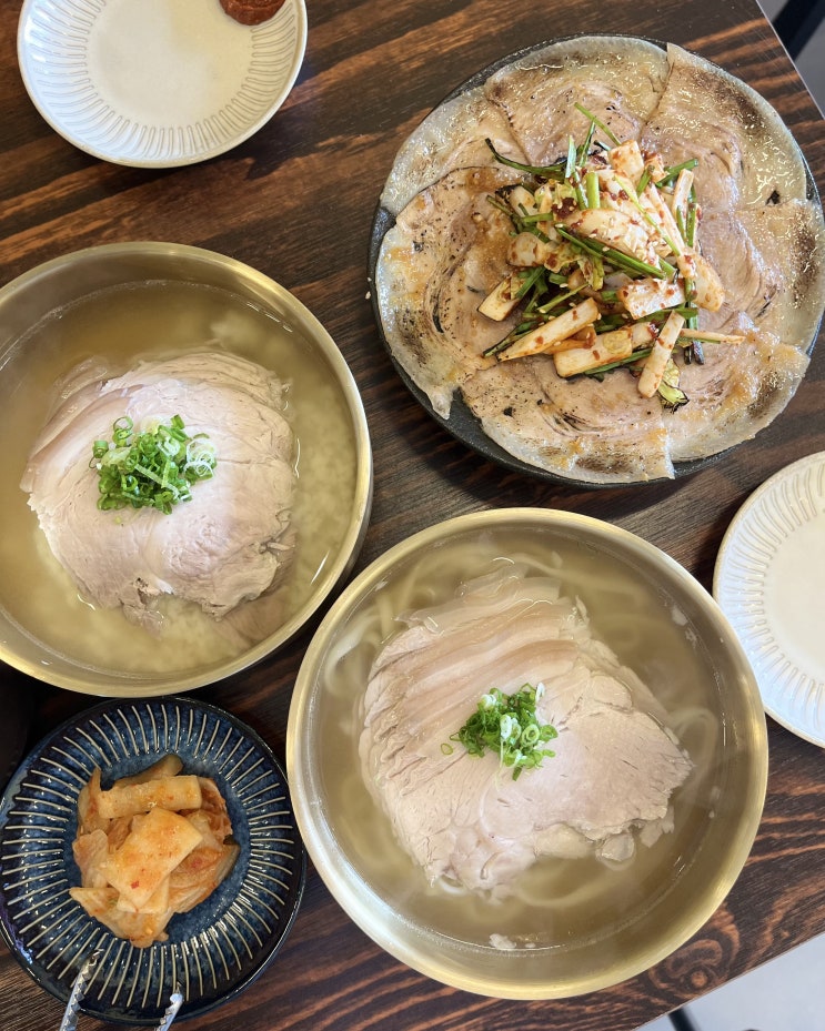  [여수 시청 맛집] 여수 공심관 여수 돼지곰탕 고기국수 불꽃수육 밥과 국수 무한리필되는 가성비 맛집