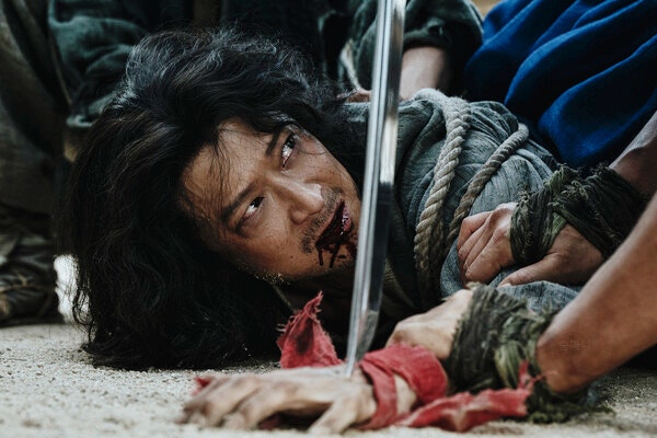 강동원 나이 키 프로필 넷플릭스 전란에서 노비 역할