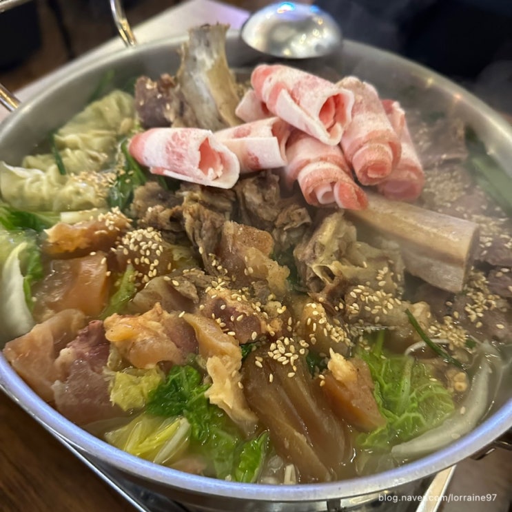  야장 핫플인 문정 한우 스지전골맛집 '육회한김스지'