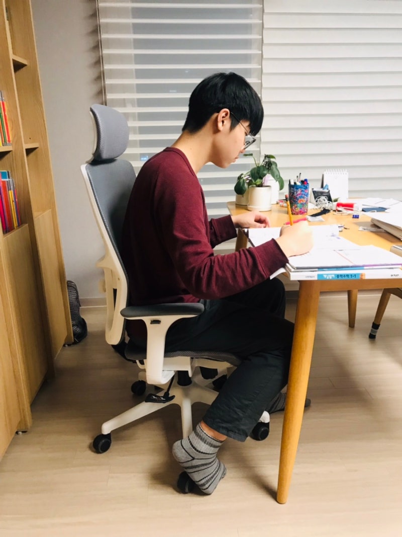 가성비 좋은 중학생 책상의자 추천 유어체어스 공부의자
