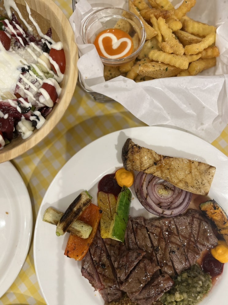  아이와 함께 즐기는 대전 스테이크 맛집 원신흥동 루루 대전점 솔직 후기