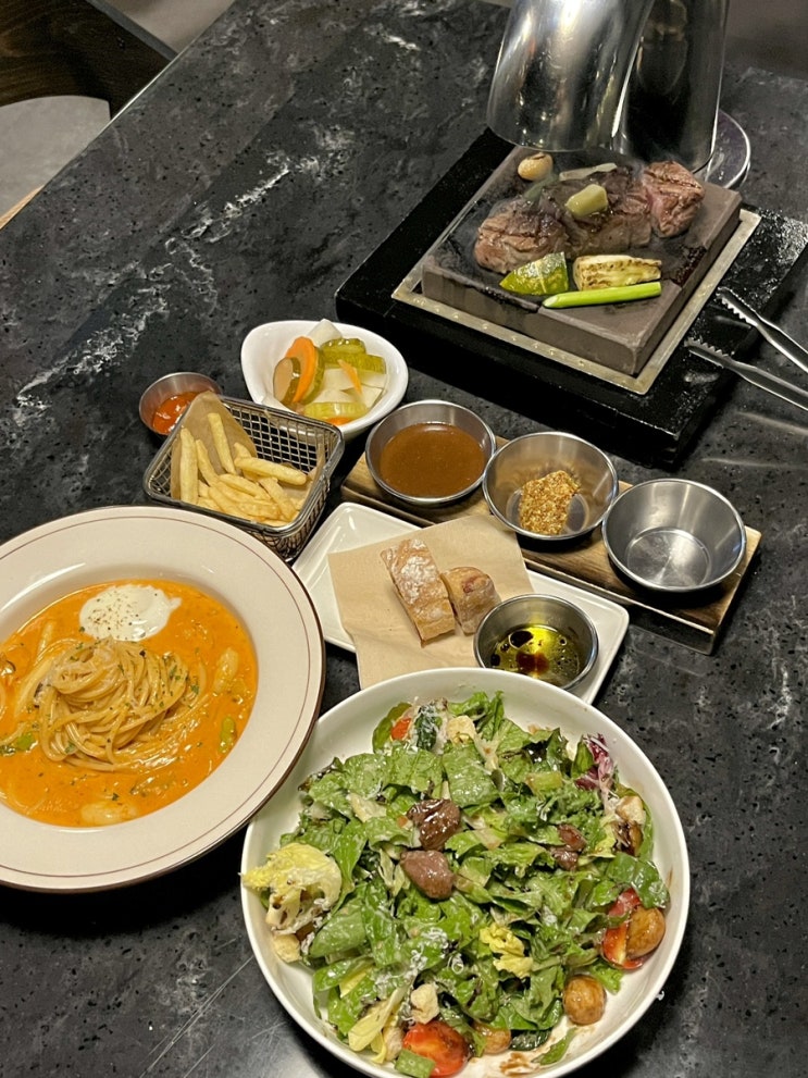  춘천 점심 맛집, 가성비 좋은 스테이크&파스타 돌판 '블랙스테이크' 레스토랑