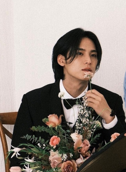 세븐틴 민규사진 엄청 많네