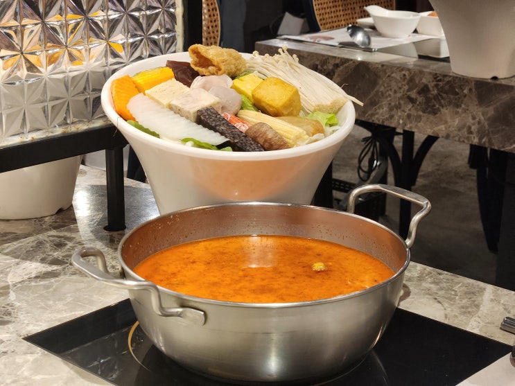  대만 타이베이 시먼딩 맛집 마라 우유 크림 훠궈 지아펀 1인 가성비