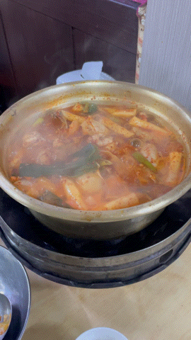 종로 계림닭도리탕 | 마늘 감칠맛 도랏다. 존맛