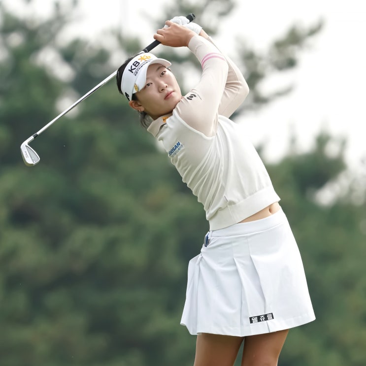KLPGA 프로 방신실 고지우 임채리 골프복 브랜드 와이드앵글 여자 가을 골프웨어 정보