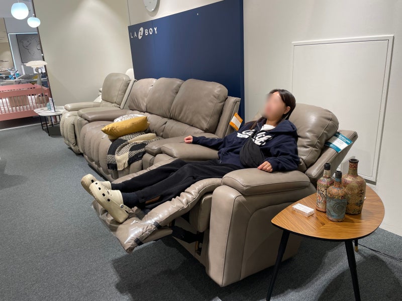 레이지보이 그레이슨 매장 현대백화점 목동점 Lazboy 무중력의자 리클라이너 후기