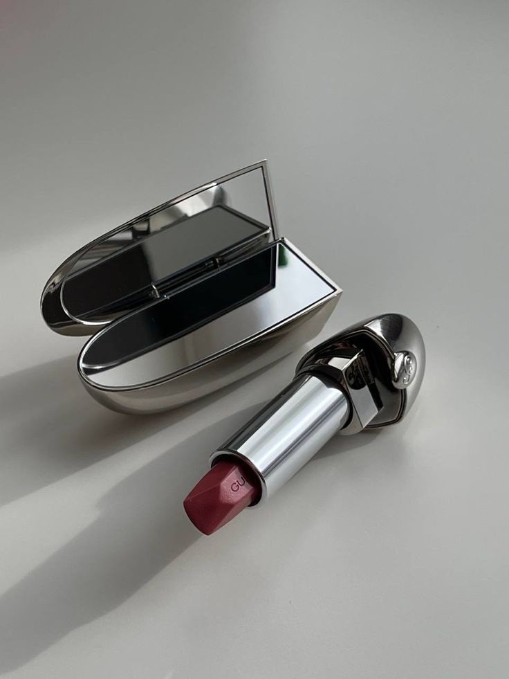 해외에서 난리 난 잇걸들의 프랑스 립스틱겔랑 루즈G (Guerlain Rouge g), 유서 깊은 브랜드의 트....