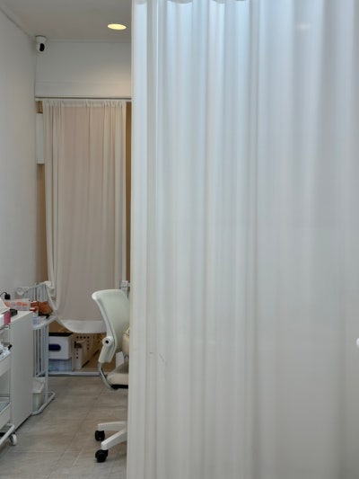 Deurangbyuti Restroom — photo 1
