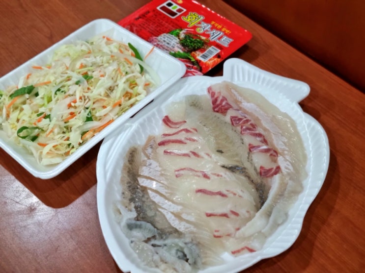  강릉중앙시장회포장 은총횟집 참돔 도다리 세트 포장 후기