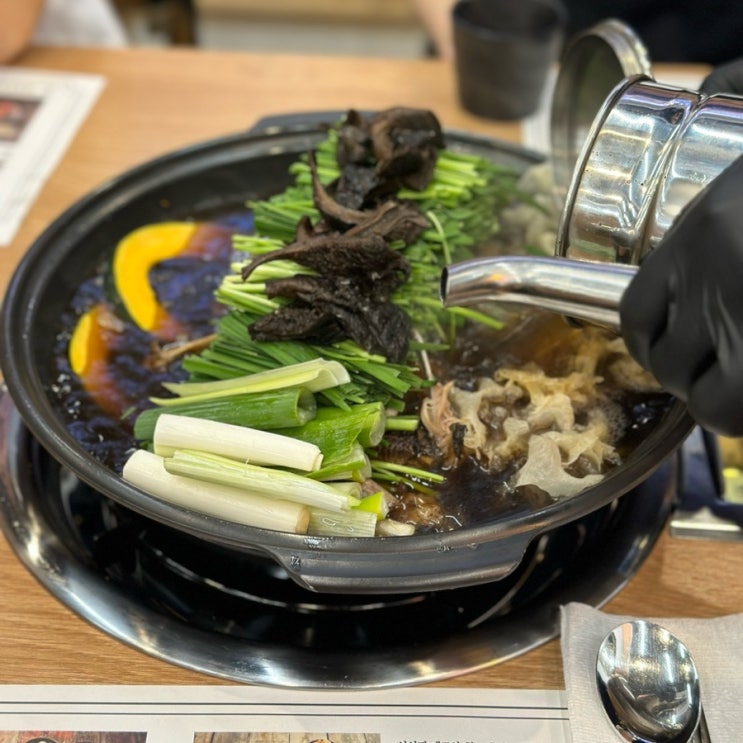  아차산 등반 후 몸보신하러 간 나능이능이버섯백숙 아차산 직영점 능이버섯오리백숙 찰밥 복분자 리뷰.