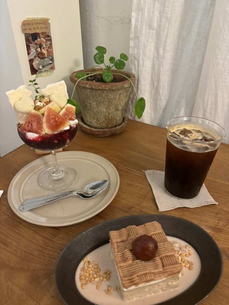  망원동 감성 카페“베이크샵하벳”/무화과파르페 , 보늬밤 치즈케이크 맛집 내돈내산 후기