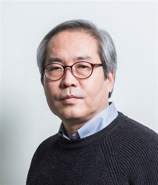 대표할 자격 없어" 인천대 김철홍교수의 <b>대통령 훈장 거부</b>!!! ️