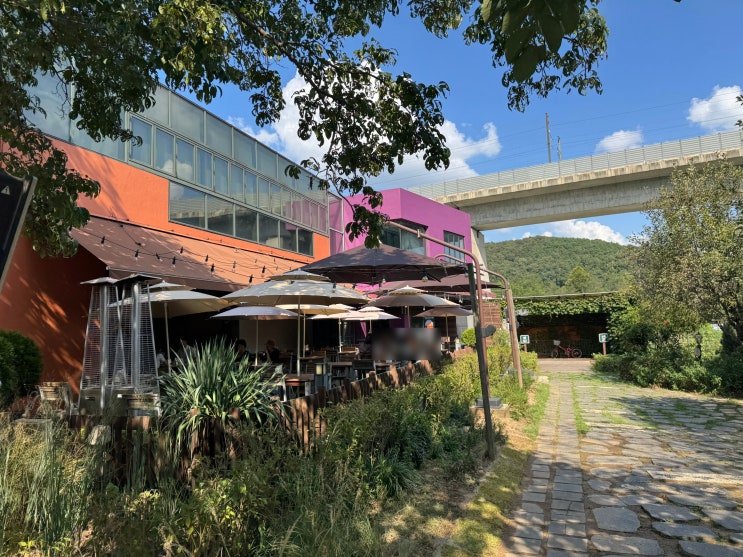 안산 맛집 반월호수 식물원 텍사스 바비큐 야외 레스토랑, 카페 유니스의 정원 보타닉 하우스
