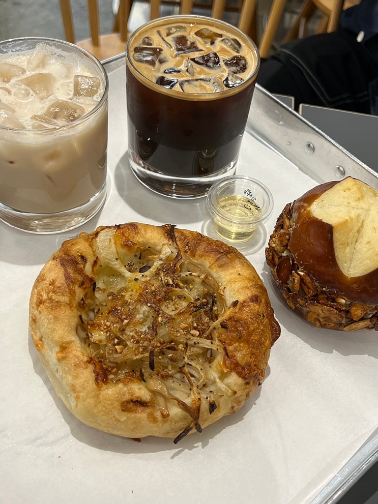  강남구청 BAKERBAKER 빵순이가 인정한 베이커리 맛집
