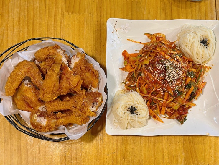  왕십리 야장 하기 좋은 고고치킨 후라이드 골뱅이소면 기가 막혀
