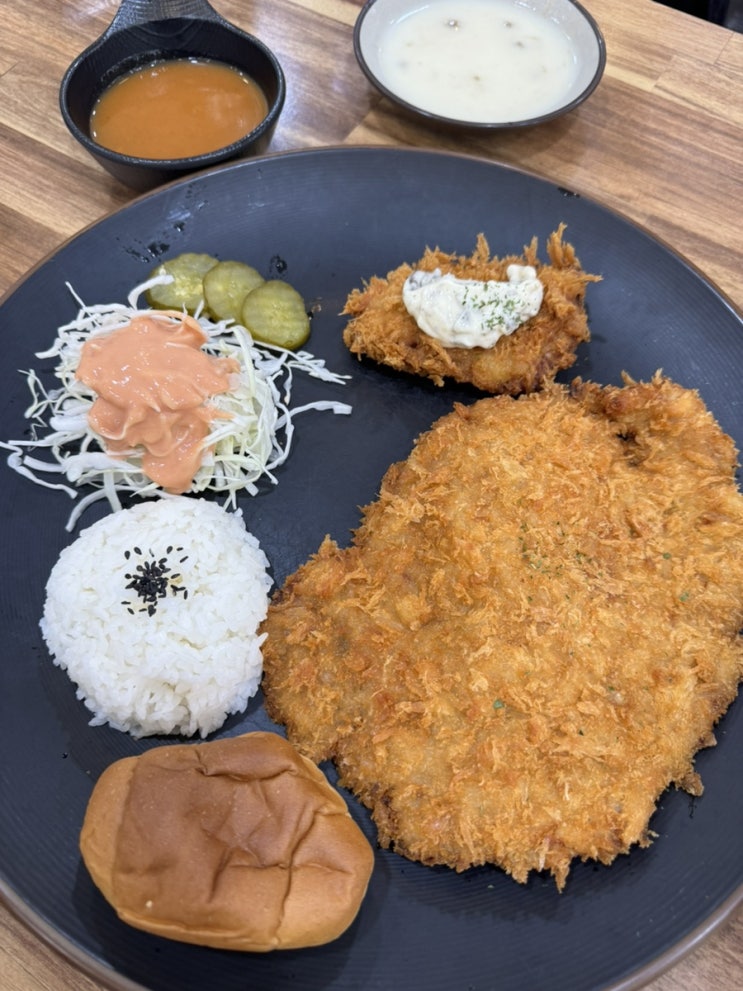  수원 인계동 돈까스&파스타 맛집까스토랑 솔직후기