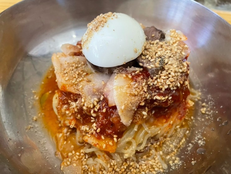  신논현역 대박가야밀면 밀면집