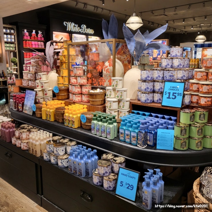  토론토 쇼핑리스트 배쓰앤바디웍스 Bath & Body Works 토론토 기념품&선물로 바디로션 :)