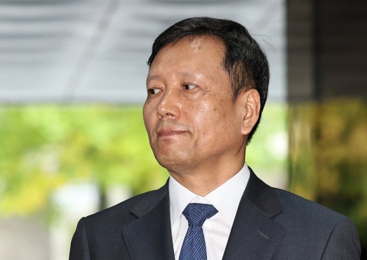 "<b>퇴직금</b> 30억 내놔! 큐텐그룹 퇴사자들, <b>구영배</b>·김효종 고소"