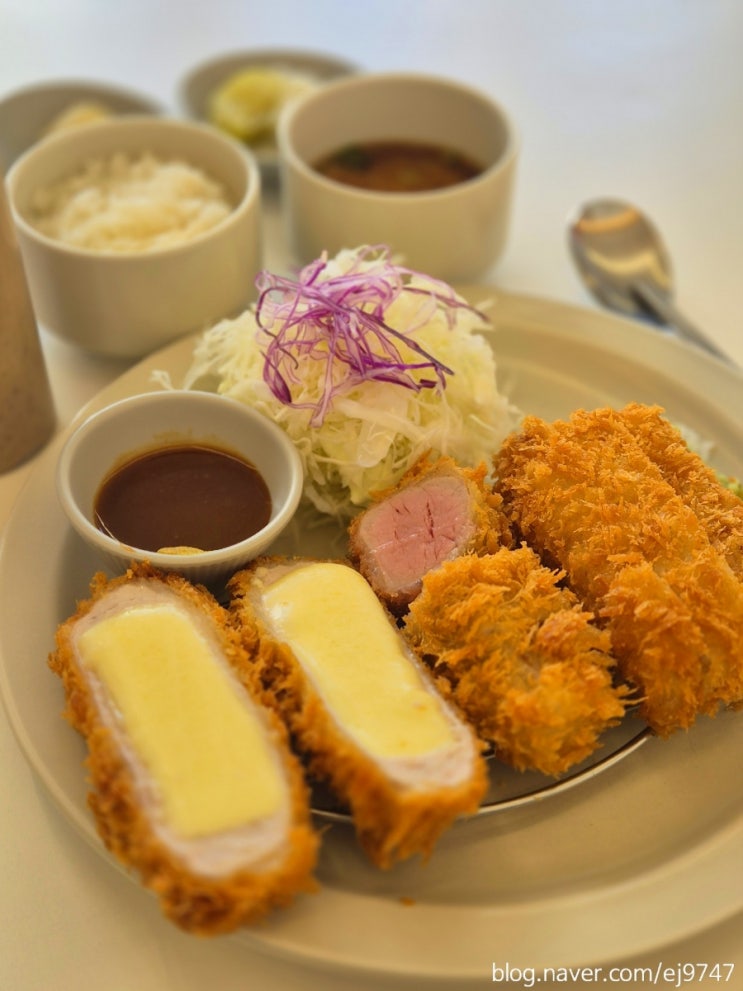  대전문지동돈까스맛집 톤즈 모듬카츠 먹고왔어요