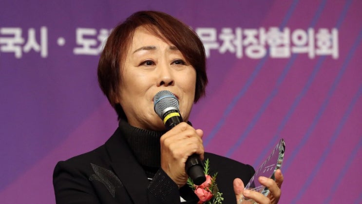 <b>조혜정</b> 전 GS 칼텍스 배구 <b>감독</b> 췌장암 투병중 별세… 올림픽... 
