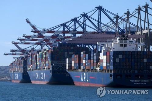 美 3분기 성장률 2.8%…소비호조에 강한 성장·잠재성장률 상회 美 3분기 성장률 2.8%…소비호조에 강한 성장·잠재성장률 상회