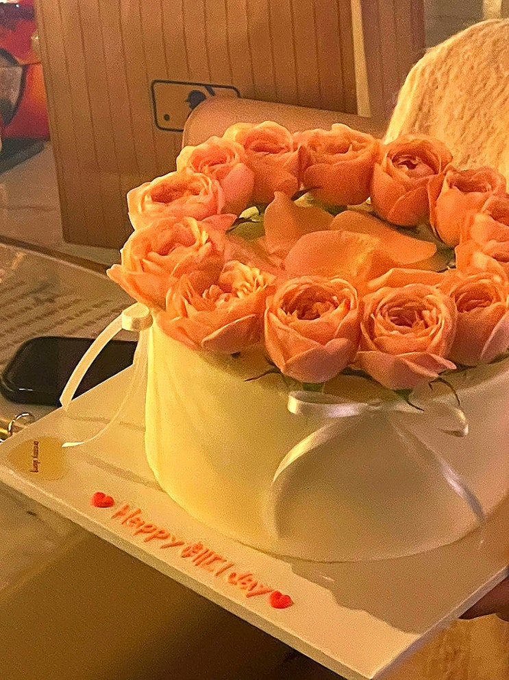  강남역 레터링케이크 맛집 크리미숑 주문제작 생화 꽃 생일케이크 추천