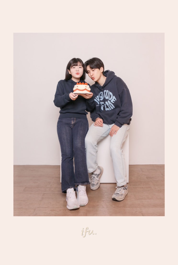 [홍대셀프사진관] 기념일 데이트코스 추천 셀프사진관 <이프유스튜디오 1호점 셀프사진관 셀프스튜디오>