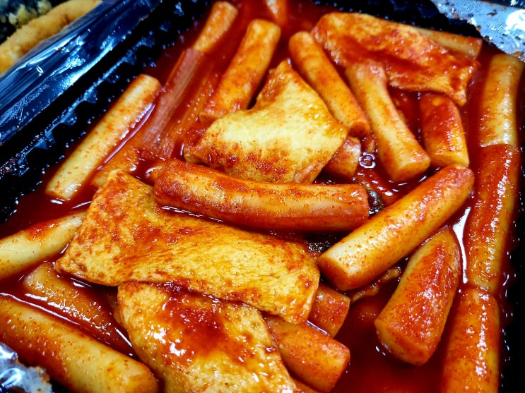  너무 좋아하는 분식 퍼레이드. 떡볶이 최고!