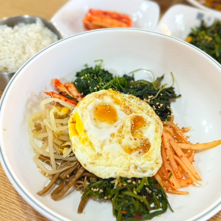  남한산성 맛집 자체 주차장이 있는 넓은 한식 식당 수라간