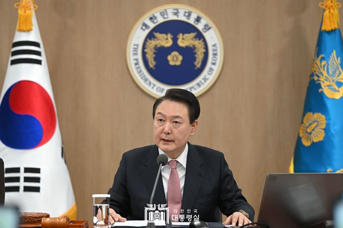<b>녹취록</b> 공개에 "좋게 이야기한 것...<b>공천</b>책임은 이준석 <b>윤상현</b>"