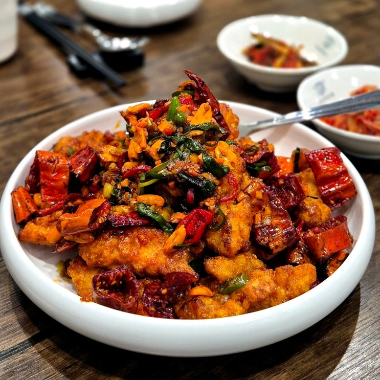  강남구청역 술집 매콤한 깐풍기 넘 맛있어 중화백반 (f.혼술)