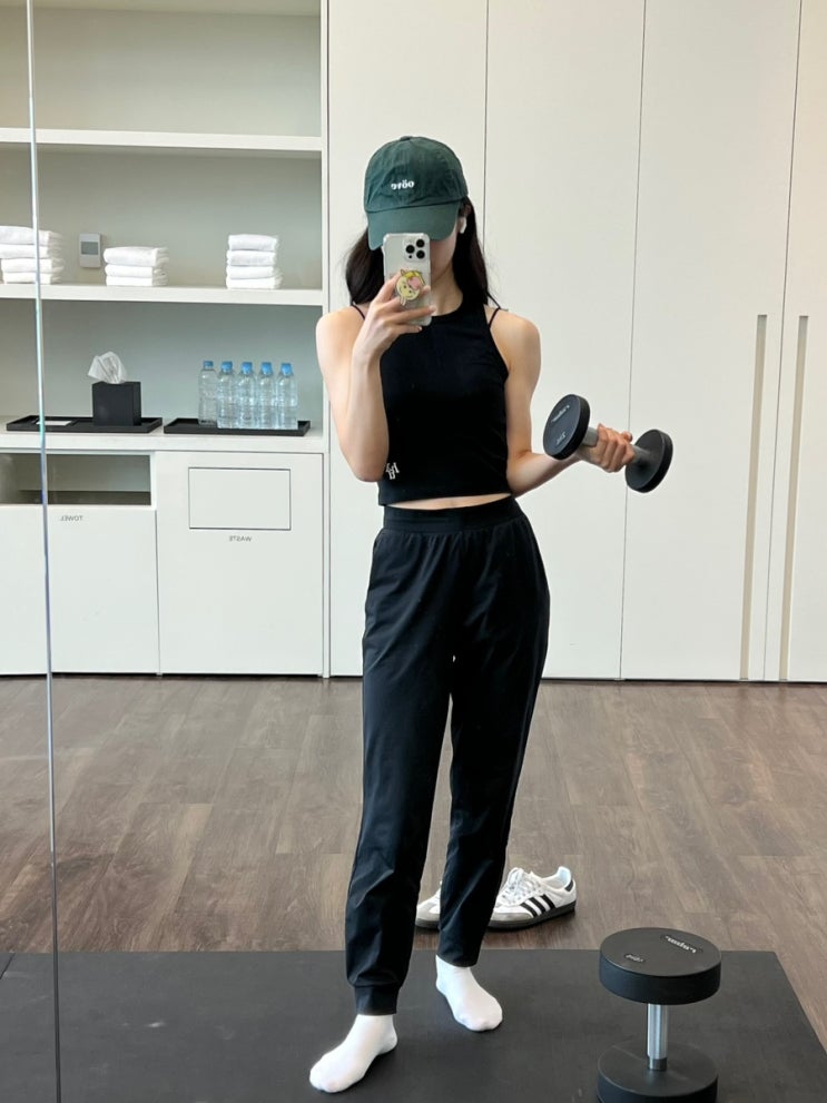  신중동역 헬스장 여자 등 운동 루틴/여행 와서도 운동하는 갓생