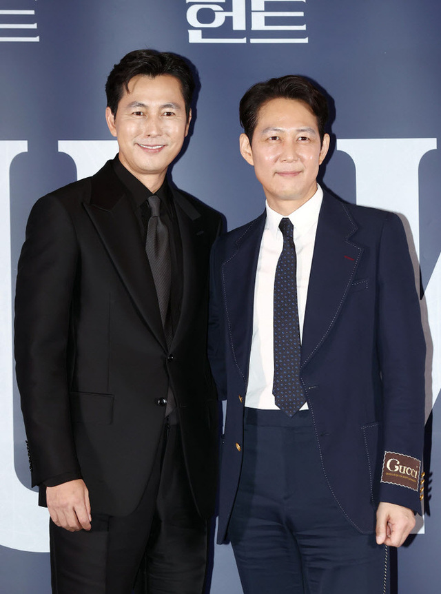 이정재, <b>래몽래인</b>과 <b>경영권</b> 분쟁서 승리…<b>정우성</b> 등 사내이사... 