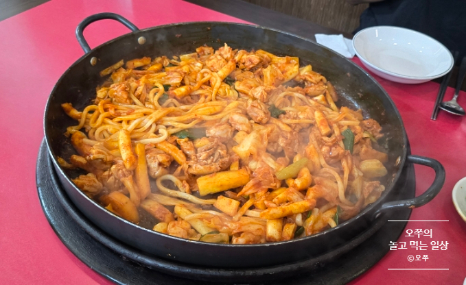  [수원 성균관대역 맛집] 춘천 닭갈비 칡냉면 / 춘천 닭갈비, 우동사리 추천