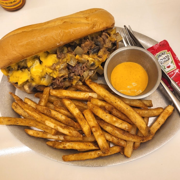  [송리단길 맛집 샌드위치] 세이치즈 송파점 치즈스테이크 혼밥