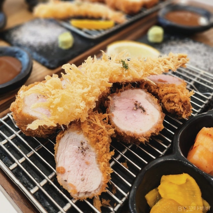 김해 봉황동 애견동반 식당 씅카츠 봉리단길 일식 돈까스 맛집 점심특선 김해 봉황동 애견동반 식당 씅카츠 봉리단길 일식 돈까스 맛집 점심특선