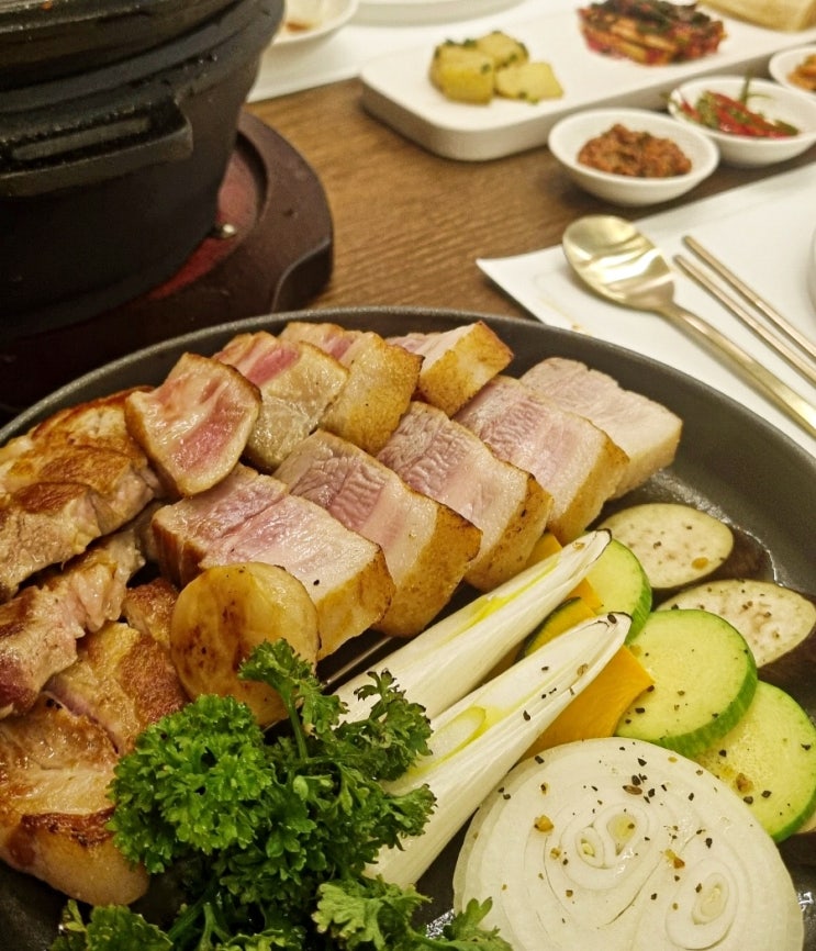  부산 광안리 고기집 한우 한돈 삼겹살 맛집 우화가든