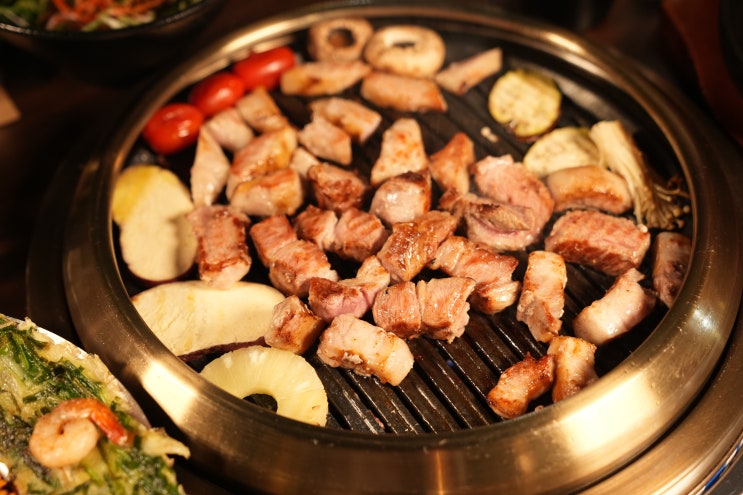  광안리해수욕장 맛집 고갓, 짚불향 아주 제대로인 광안리 고기집!