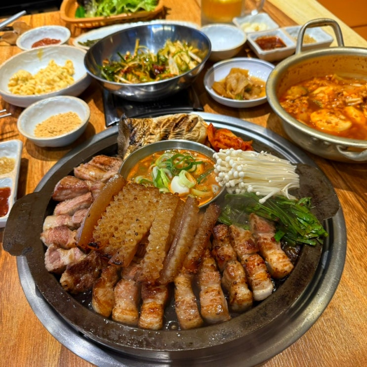  영일대고기집 다양하게 맛보기 좋은 구워주는 맛집 포항 영일육