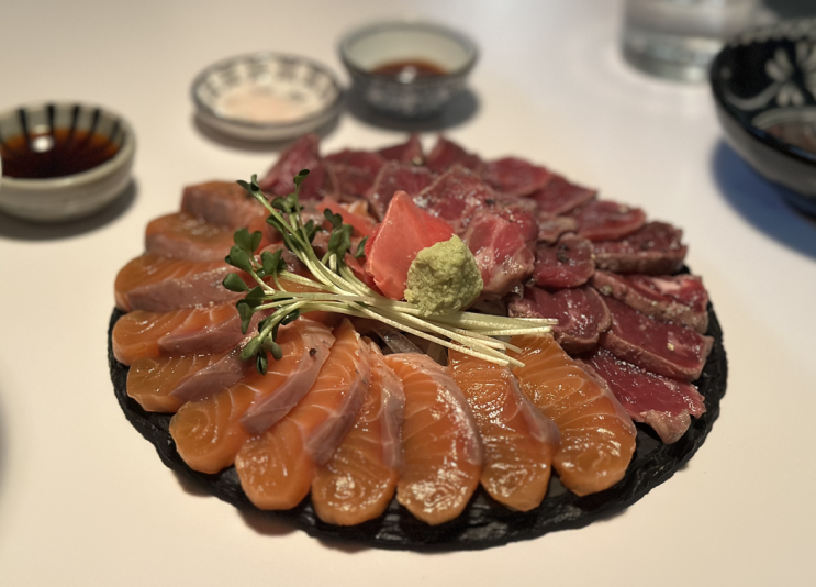  찰진 연어회 맛집 성수 이자카야 | 다이닝목로